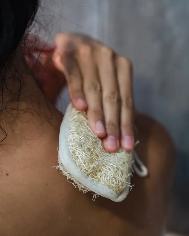 Coffee and coconut scrub