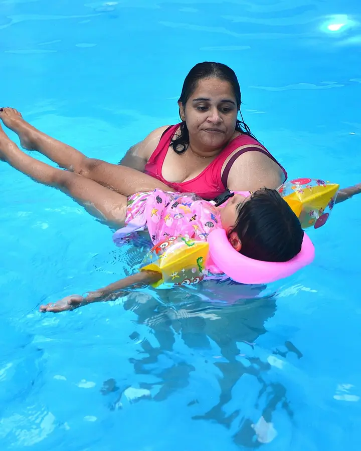 Little splashers, ages 3 to 5