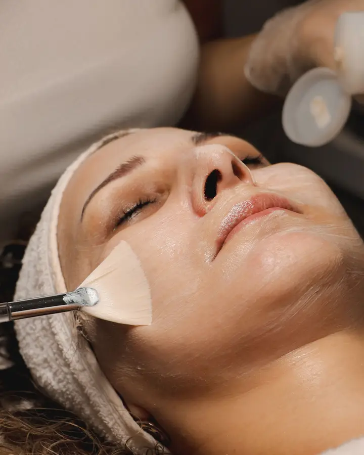 Gentle glycolic peel