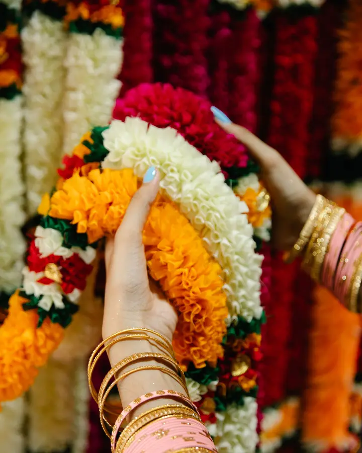 Wedding varmala pair