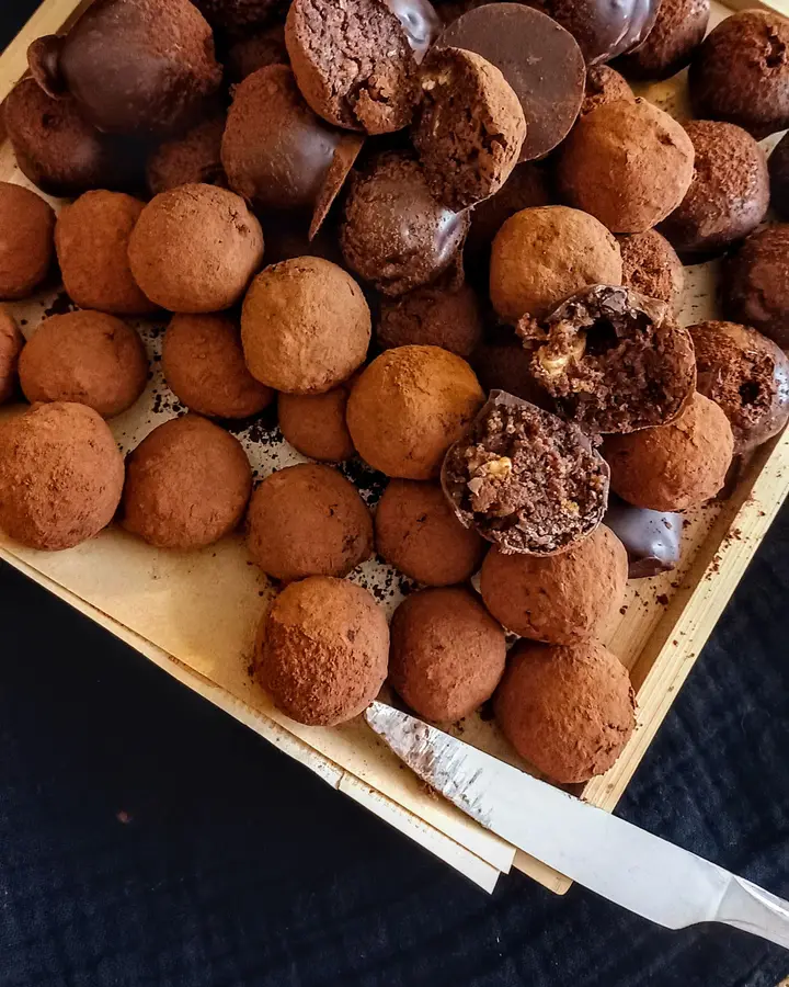 Cocoa-dusted truffles