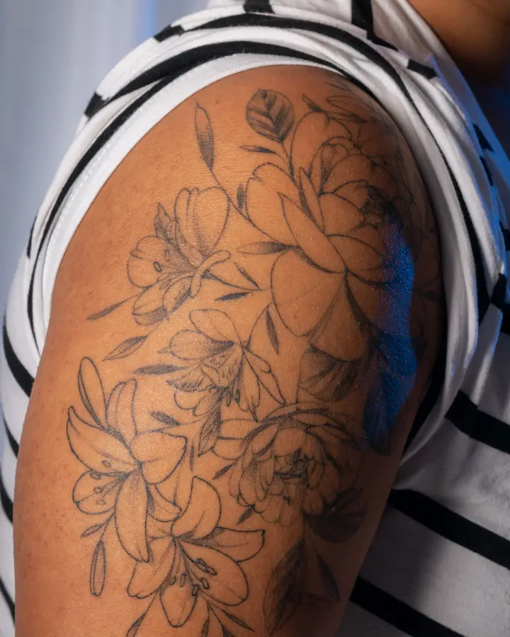 Fine-line botanical
