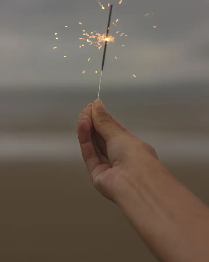 Green colour sparklers 15 cm
