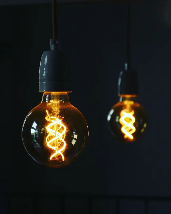 Spiral filament bulbs