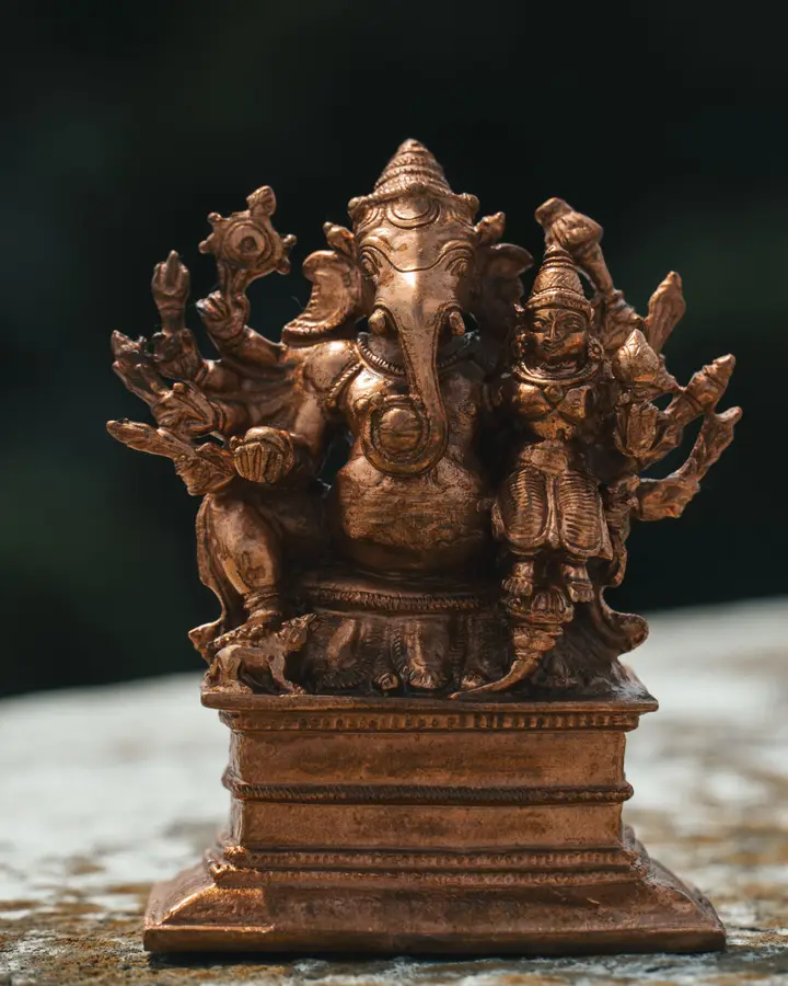 Ganesha with Siddhi and Buddhi