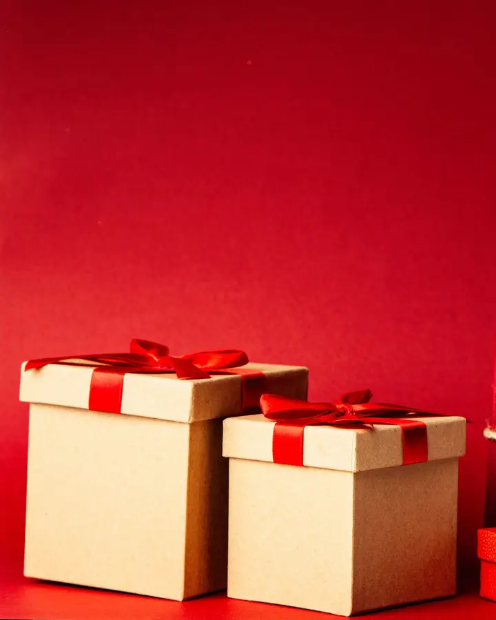 Gift box, 45 items